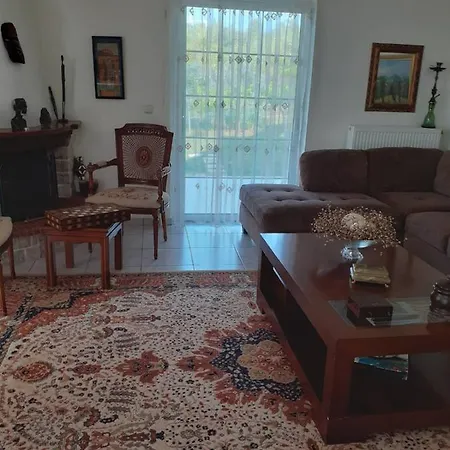 Milivilla Luxury Farmhome 키파리씨아